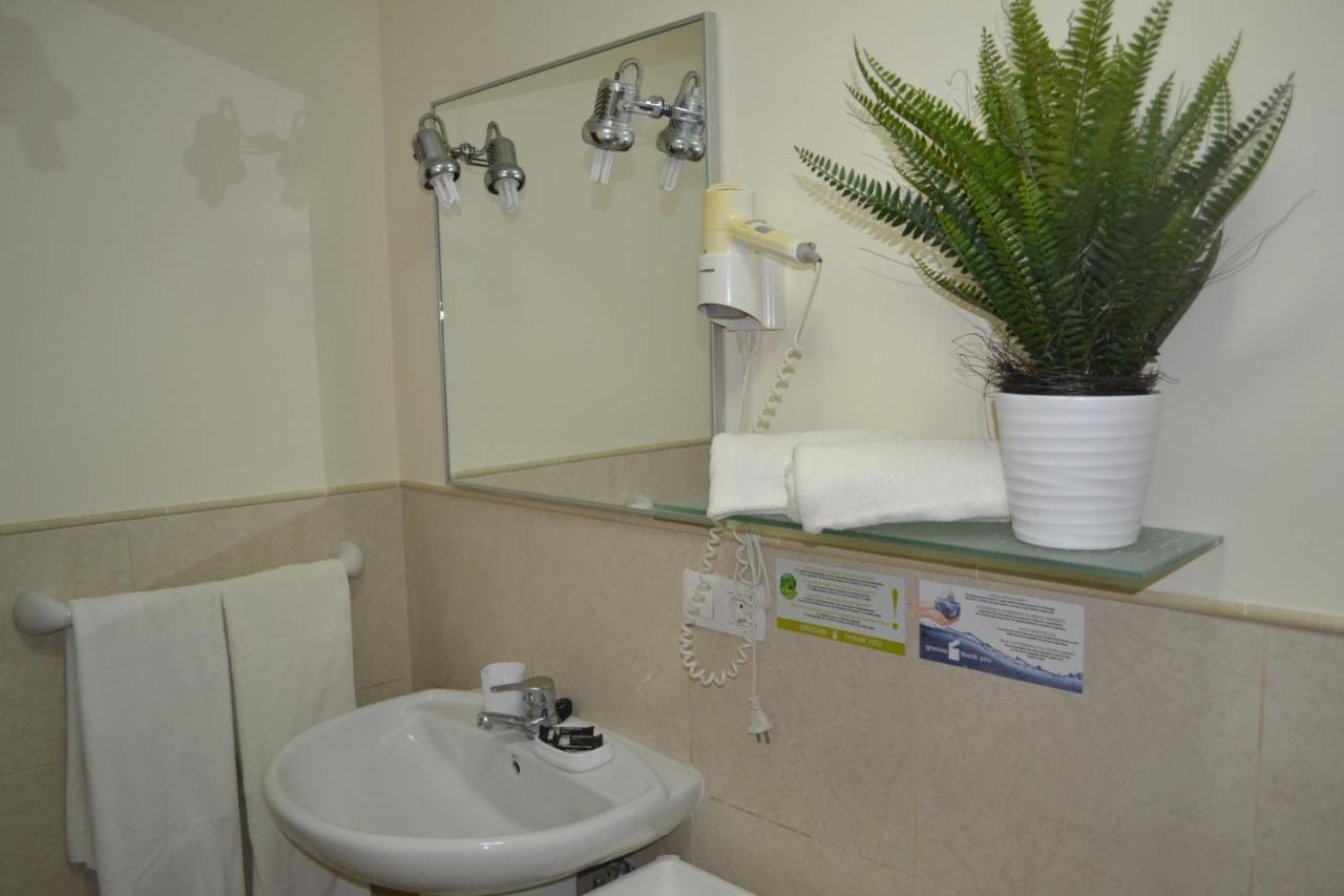 Apartamentos Garden Atlantis En Club Atlantis アデヘ エクステリア 写真